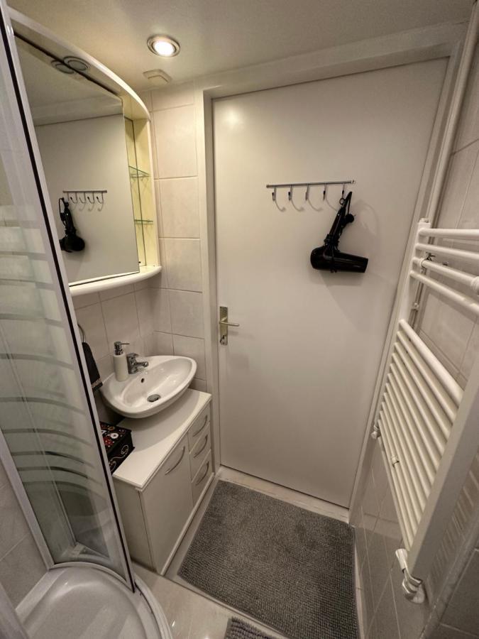 Cosy & Quiet In 17Th District Apartment Wien Ngoại thất bức ảnh
